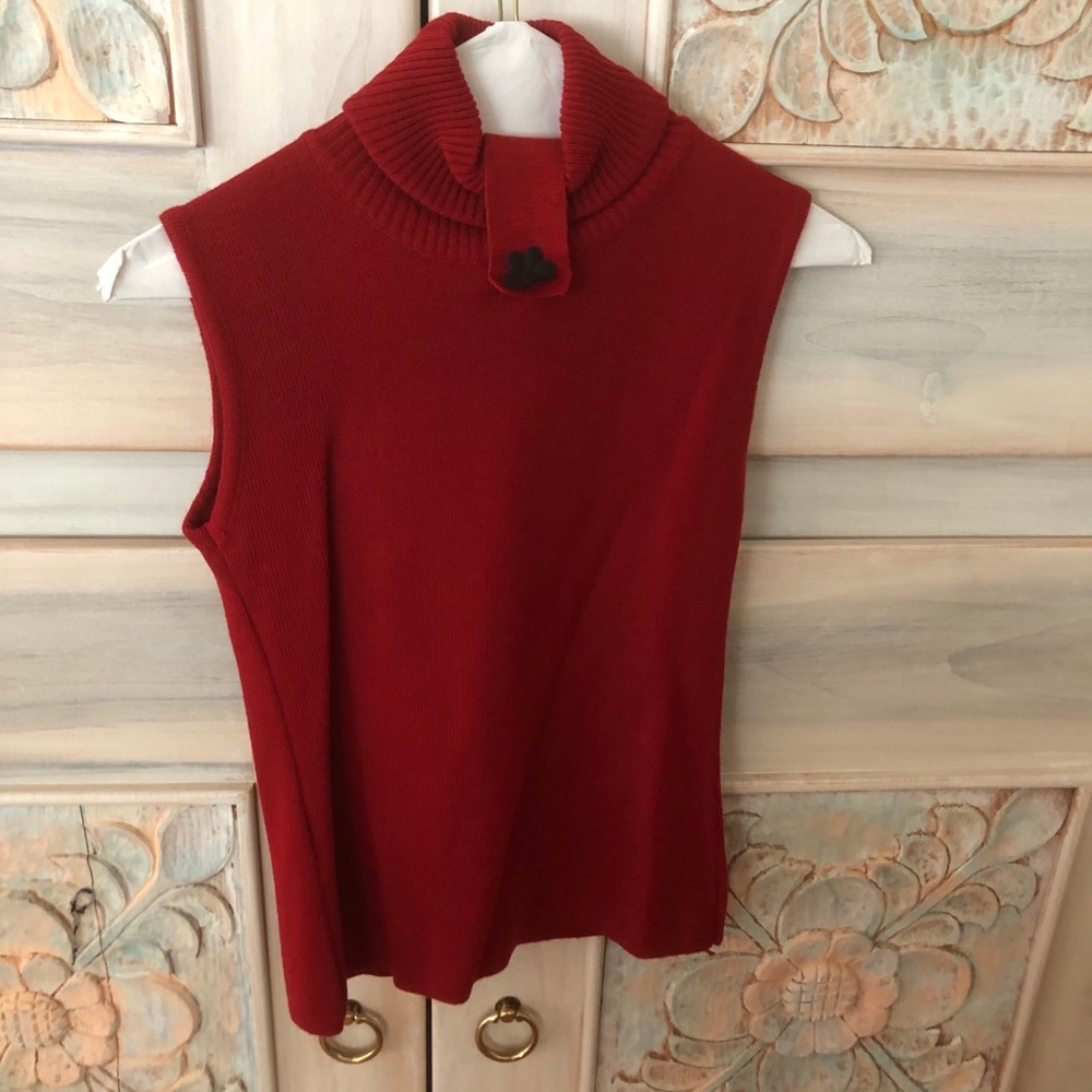Red Knit Turtle Neck Tank